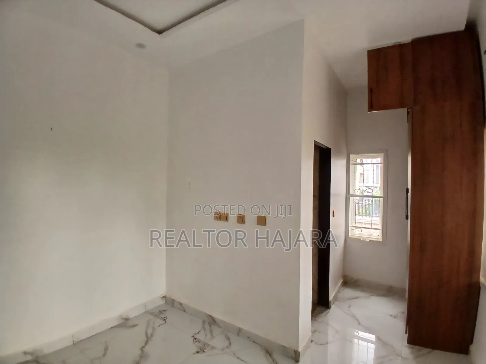 3 Bedroom Semi Detached Duplex Available for Rent