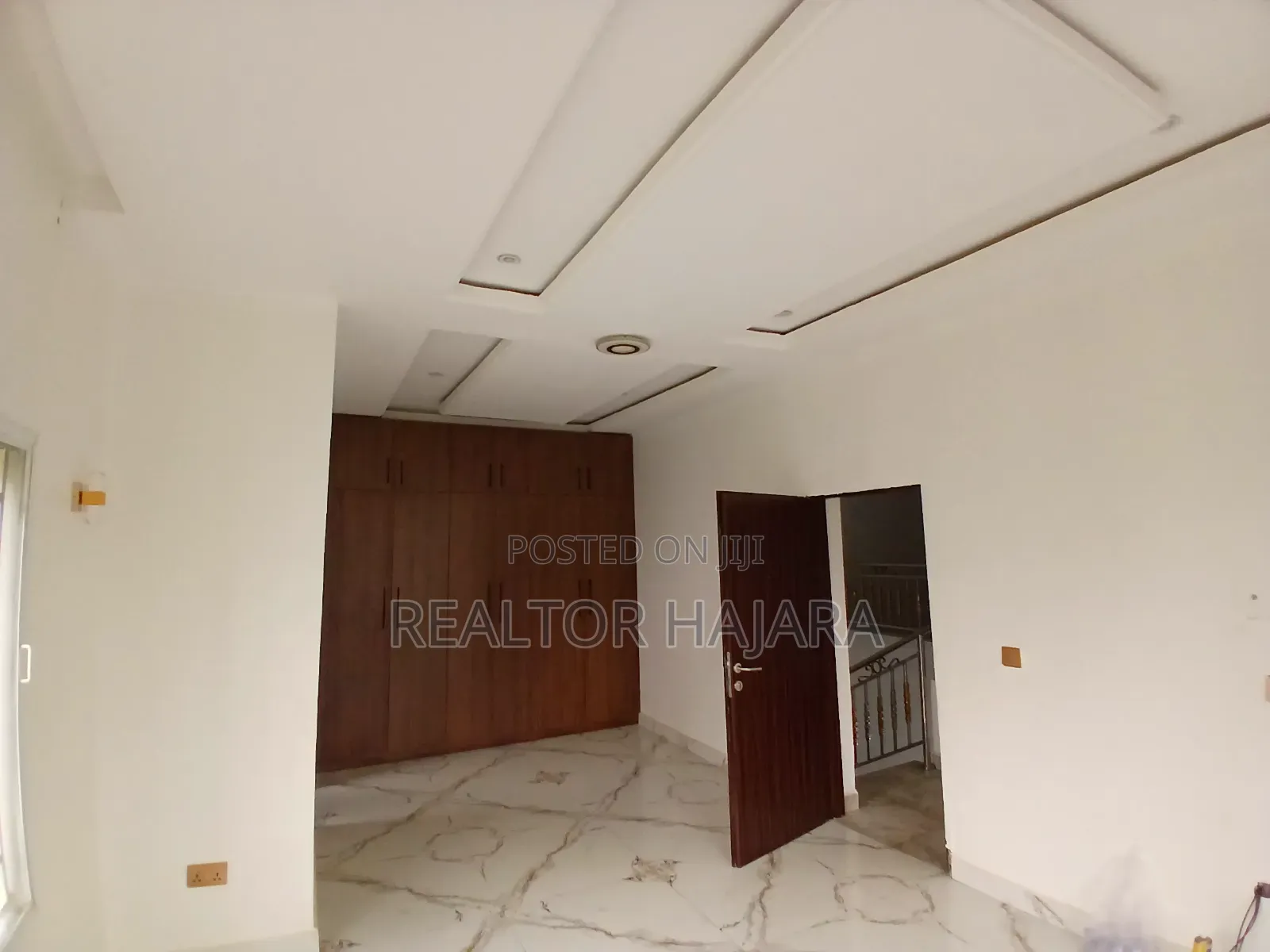 3 Bedroom Semi Detached Duplex Available for Rent