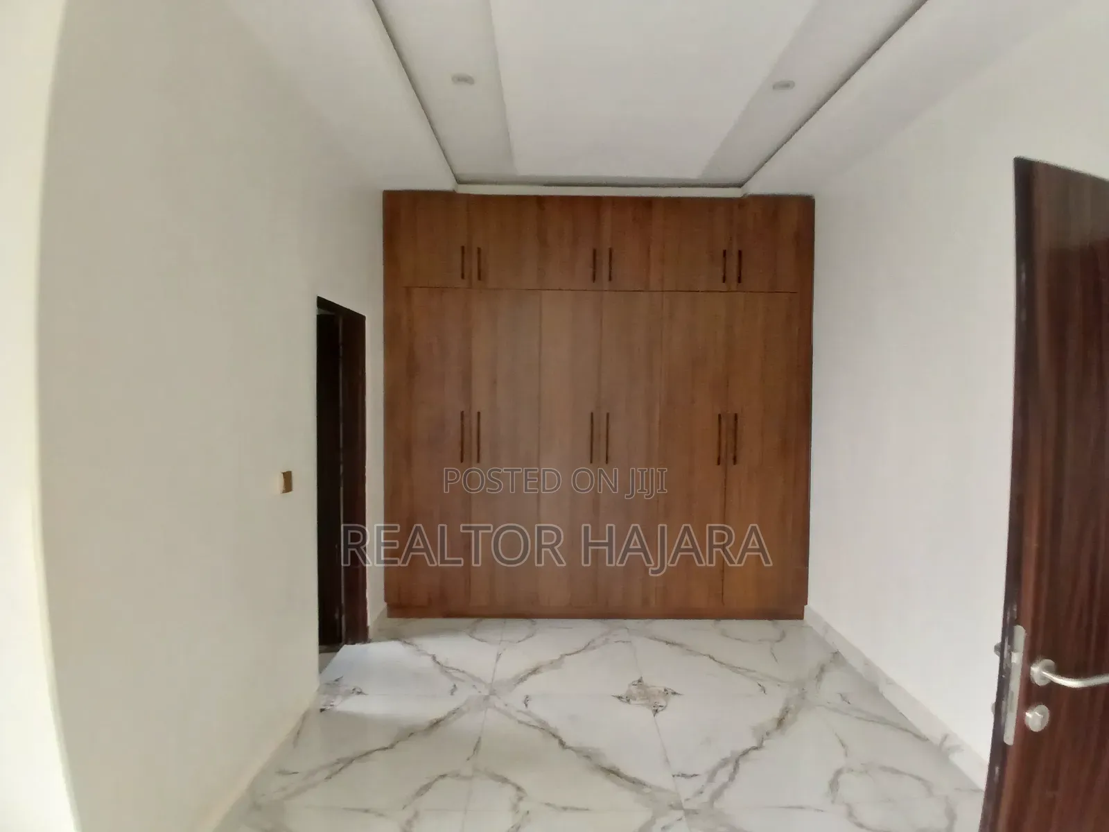 3 Bedroom Semi Detached Duplex Available for Rent