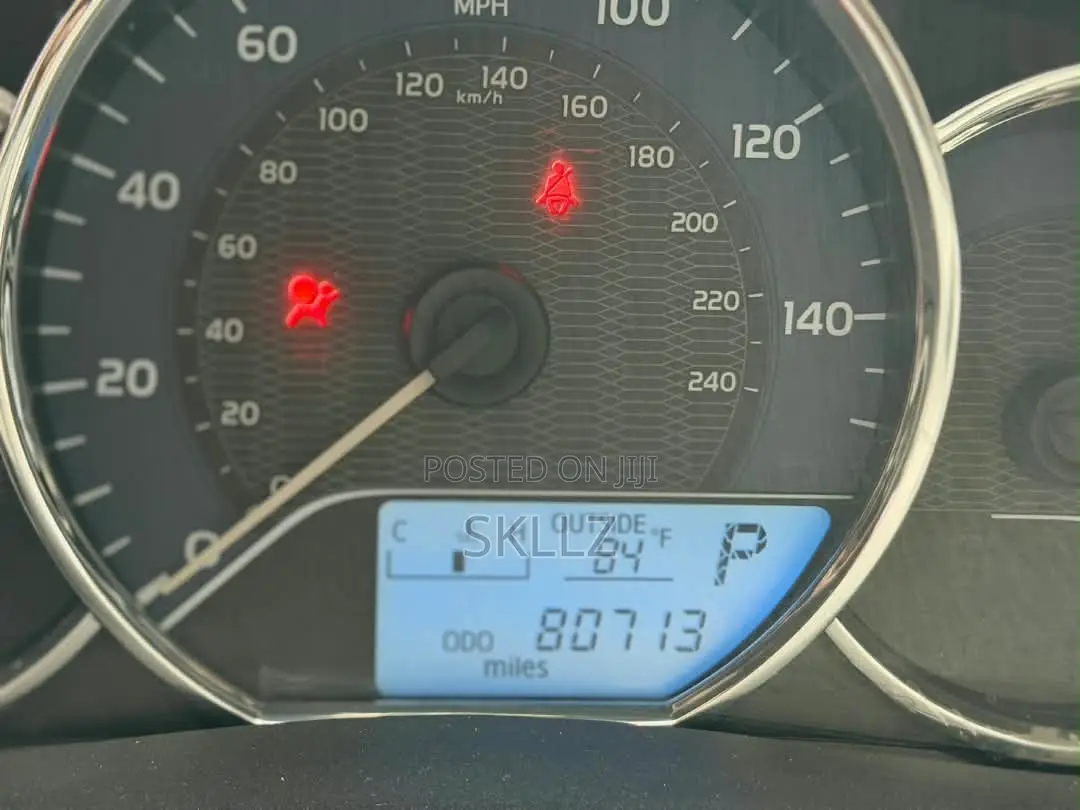 Toyota Corolla 2014 Red