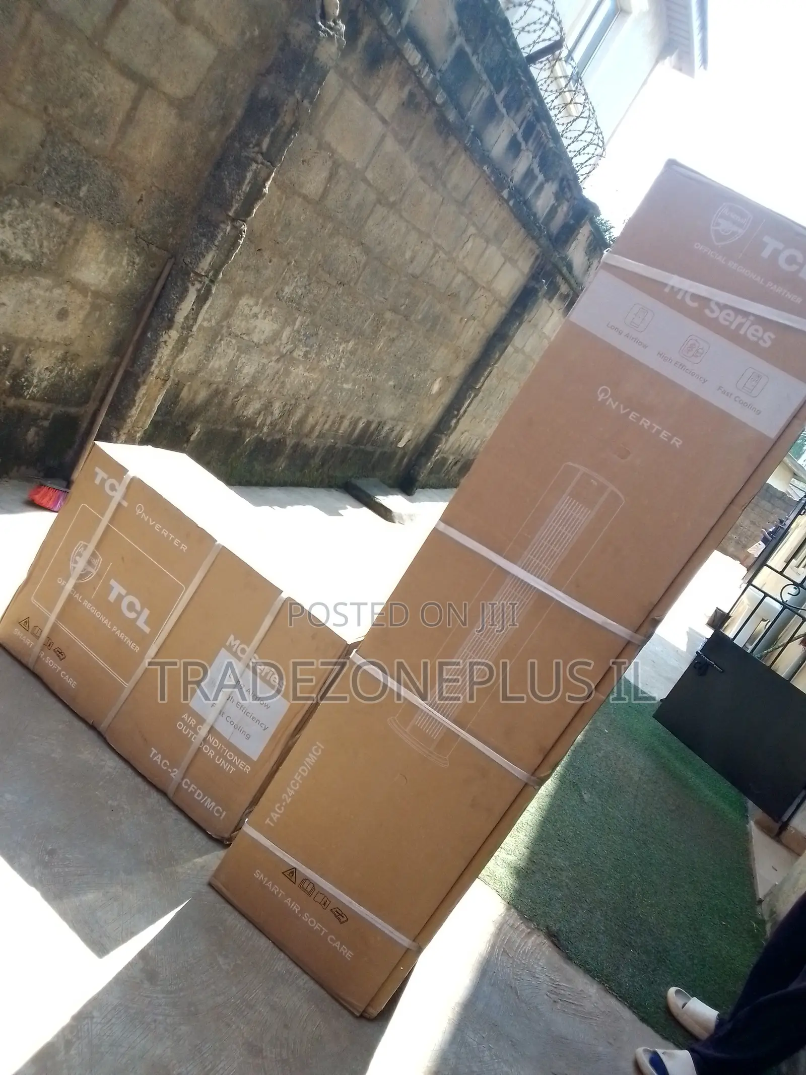 TCL Inverter AC Unit for Outdoor Spaces