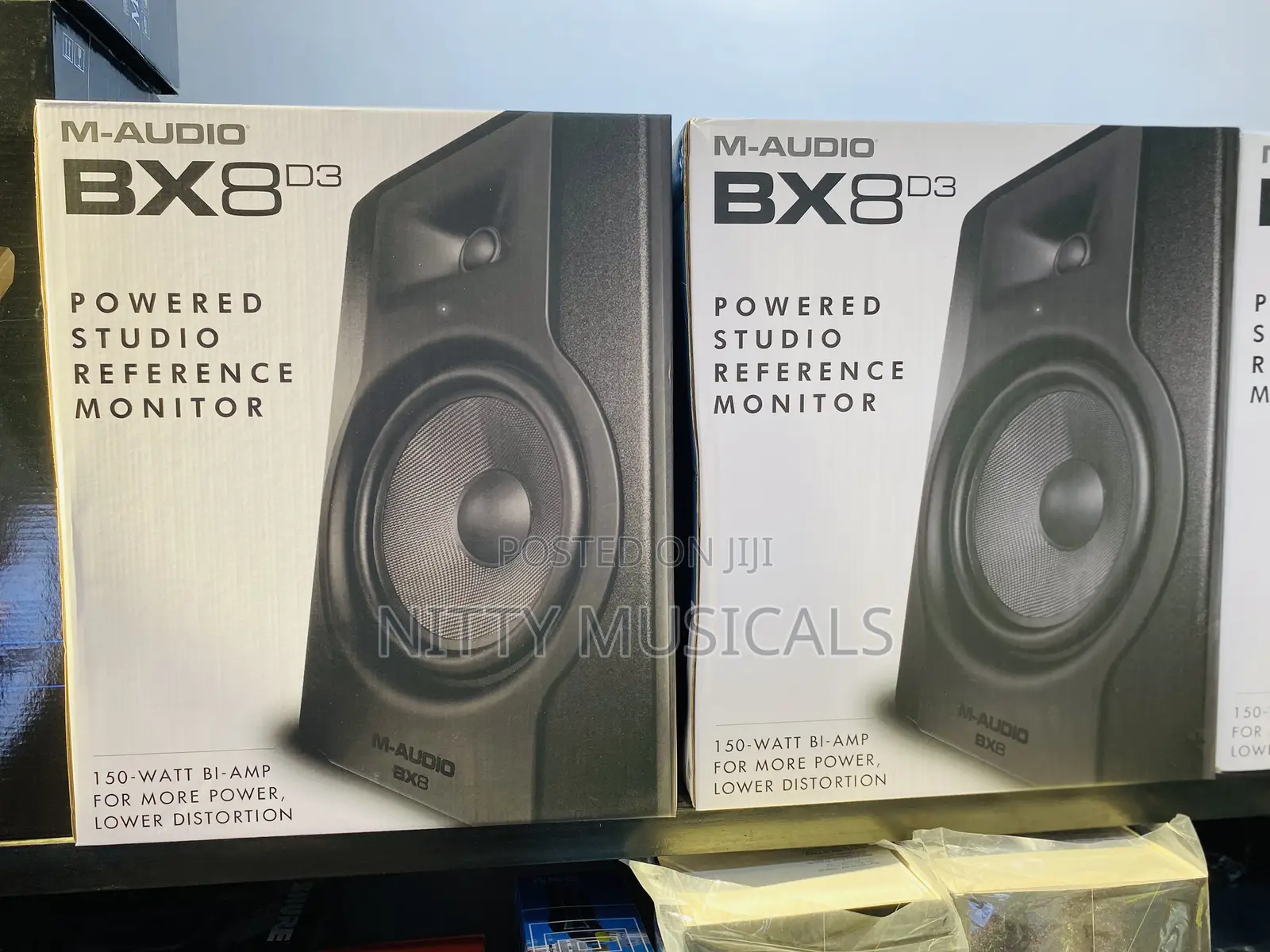 M-Audio BX8D3 Powered Studio Monitor 8" Speakers