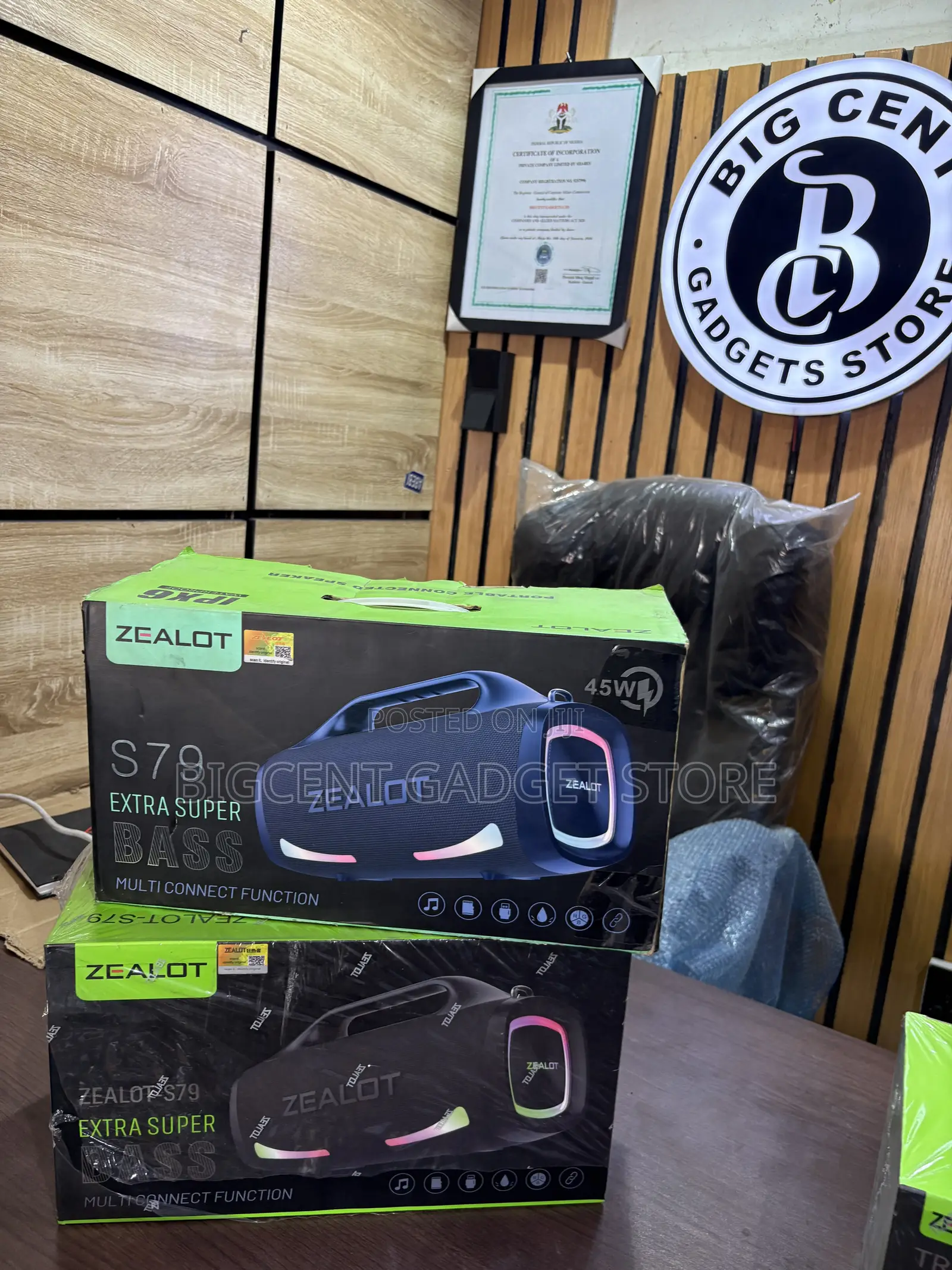 Brand New Zealot-S79