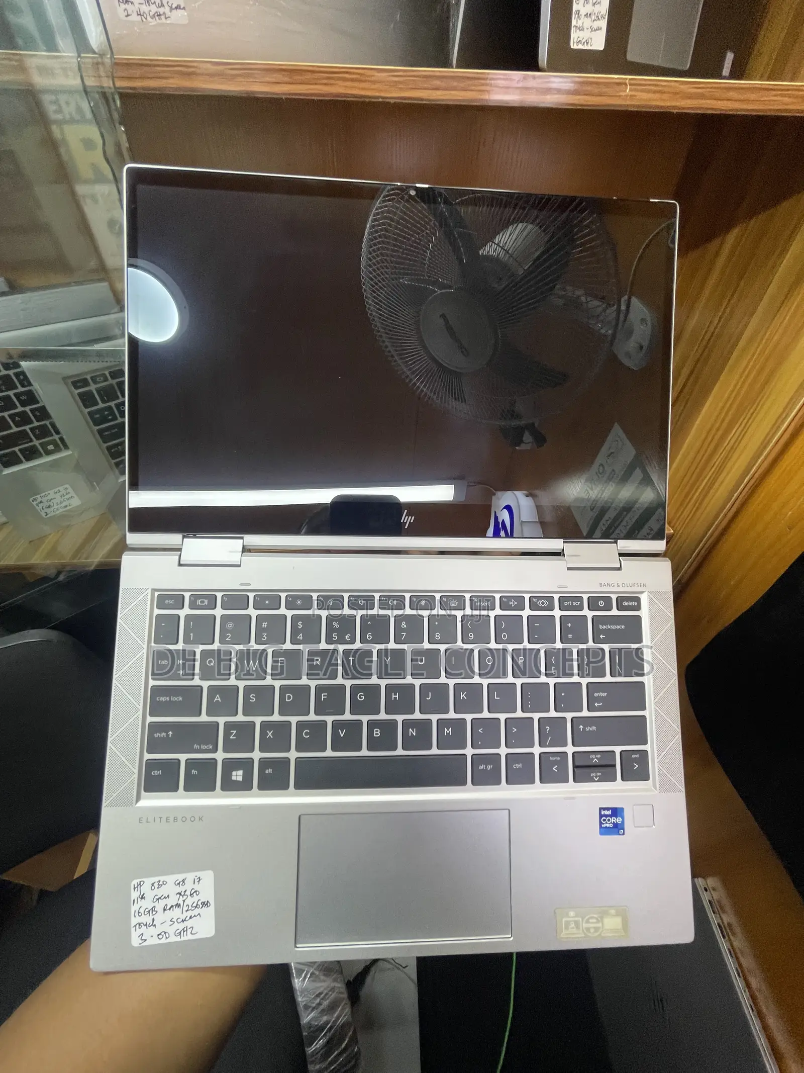 Laptop HP EliteBook 830 G8 16GB Intel Core i7 SSD 256GB
