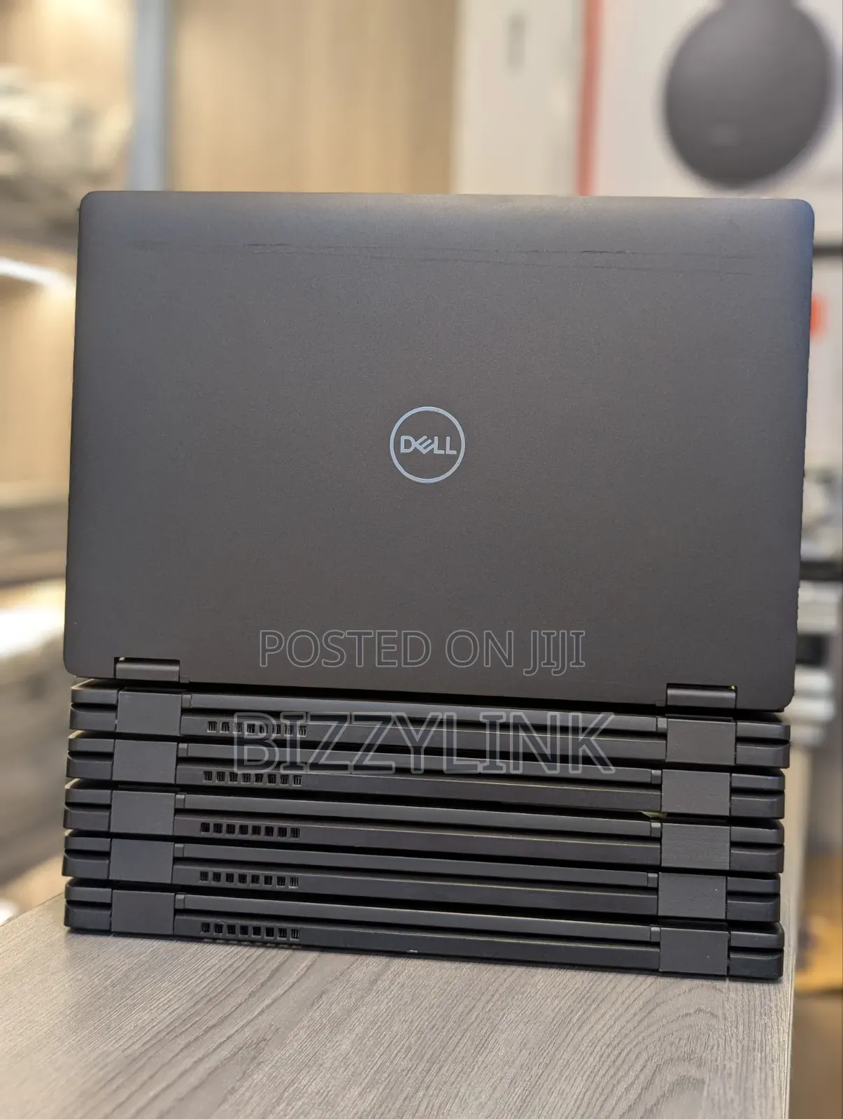 Laptop Dell Latitude 5300 2-in-1 8GB Intel Core i7 SSD 256GB