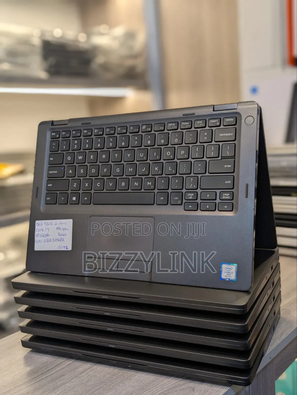Laptop Dell Latitude 5300 2-in-1 8GB Intel Core i7 SSD 256GB