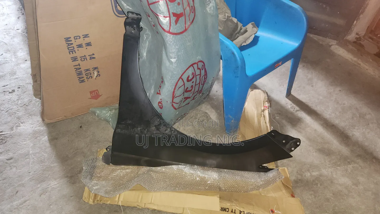Fender Camry 015-017 Left