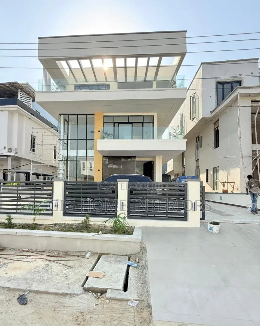 5bdrm Duplex in Mega Moud, Ajah for sale