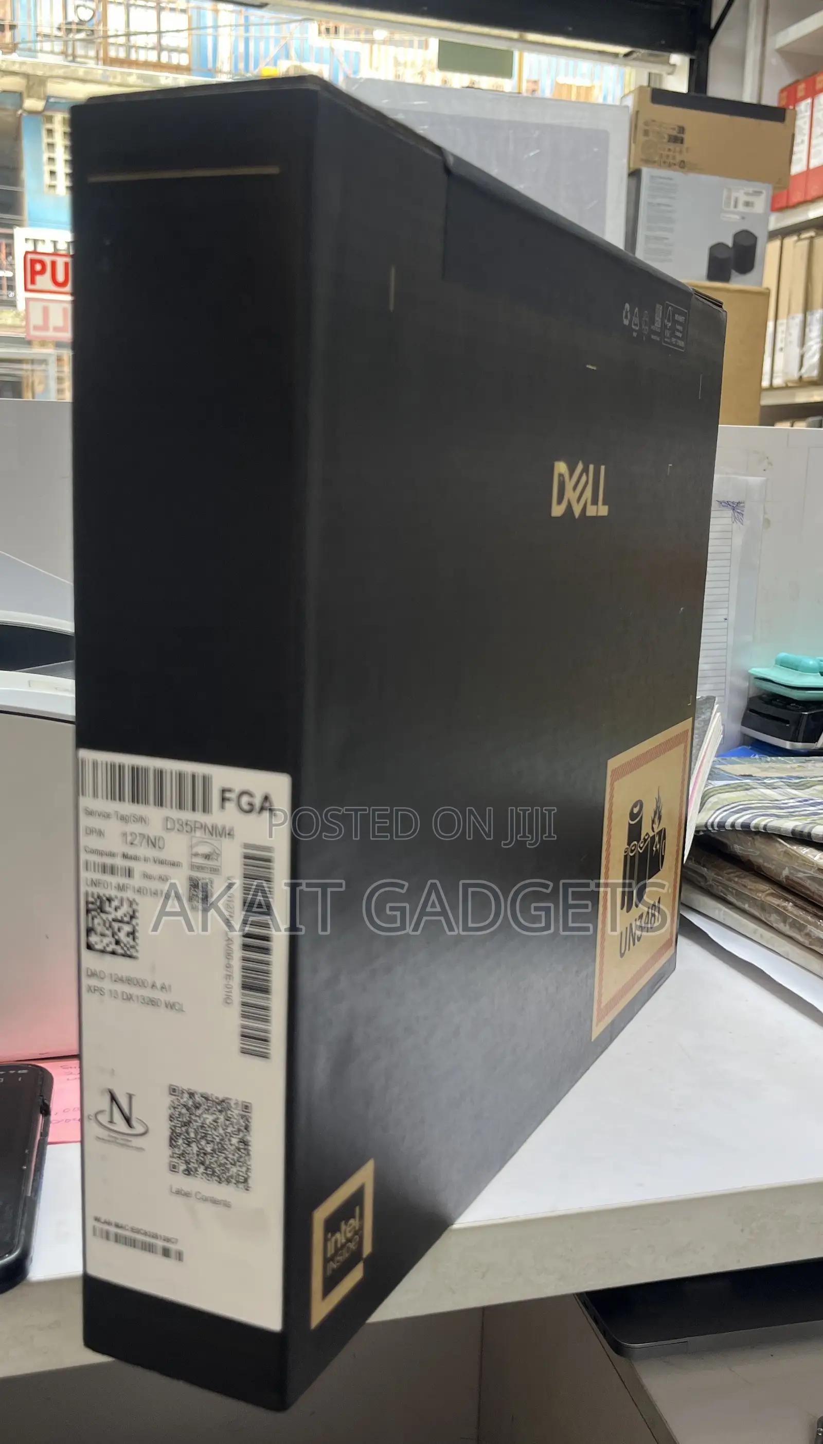 New Laptop Dell XPS 13 8GB Intel Core 5 SSD 512GB