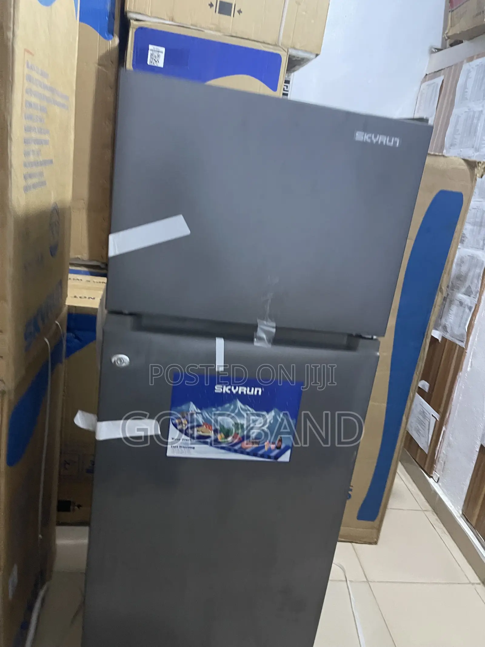 SKyrun 200L Fresh Food Storage Fridge