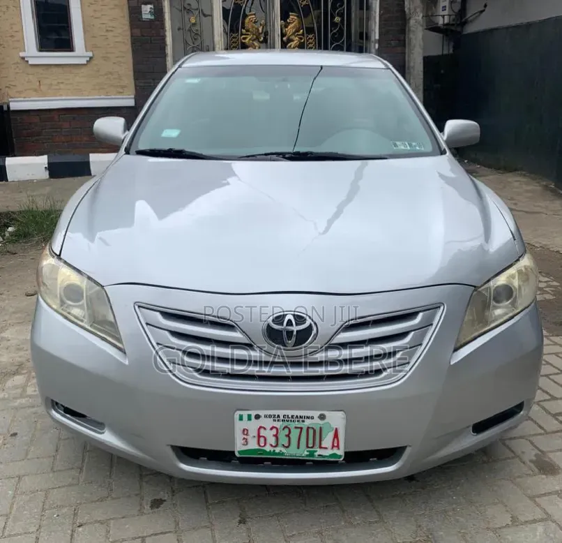 Toyota Camry 2008 Gray