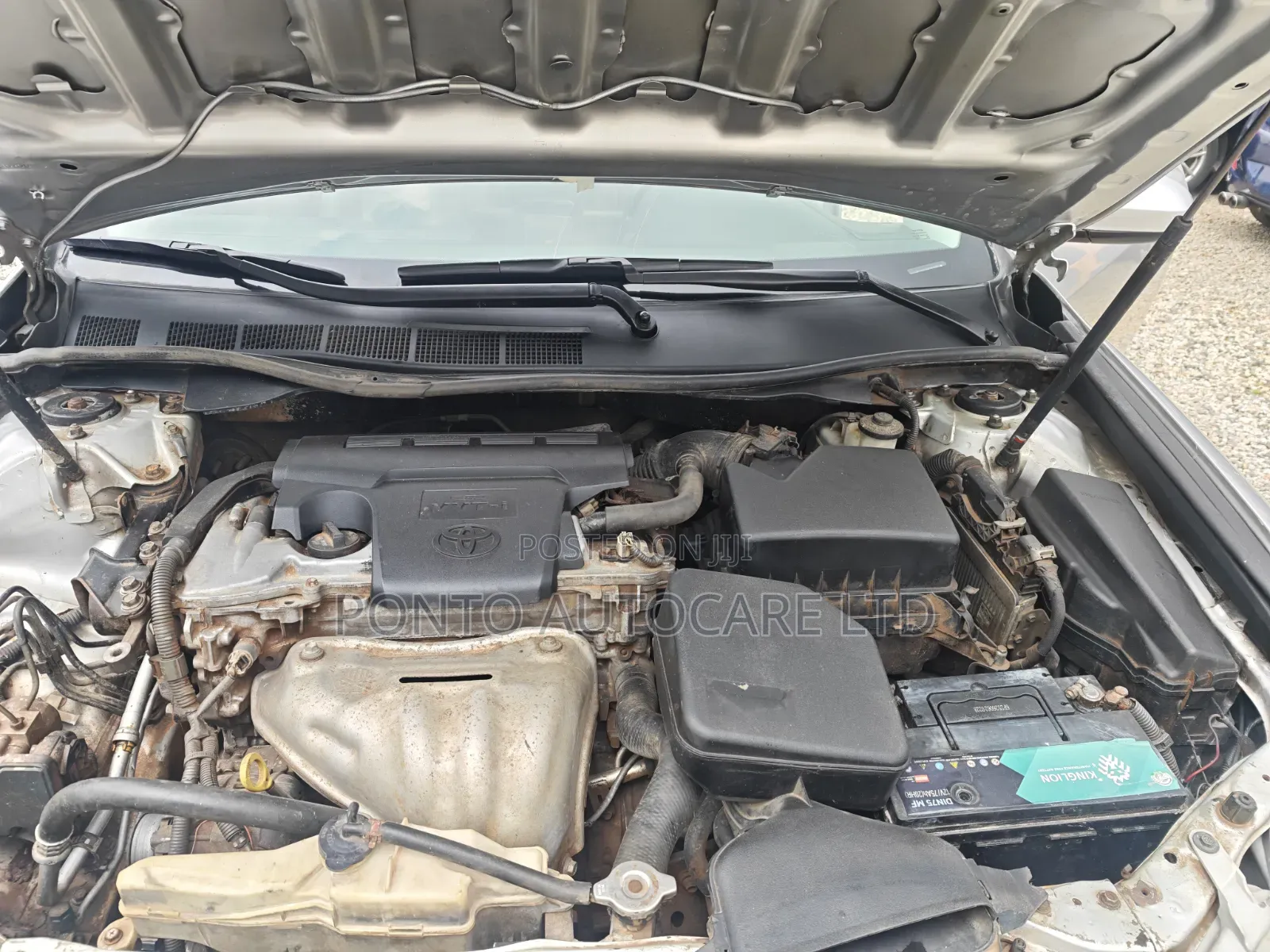 Toyota Camry LE 4dr Sedan (2.5L 4cyl 6A) 2013 Silver