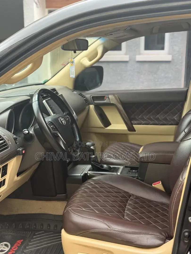 Toyota Land Cruiser Prado 2014 Black