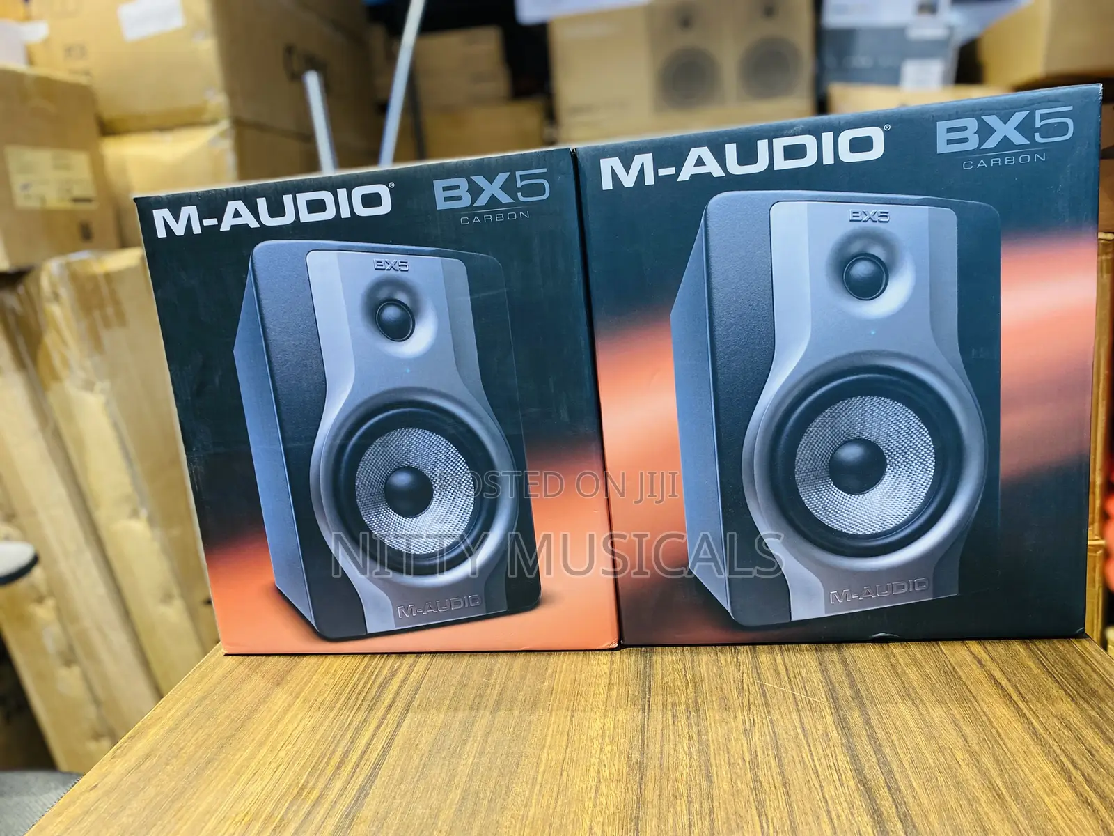M-Audio BX5 Carbon Studio Monitor Speaker