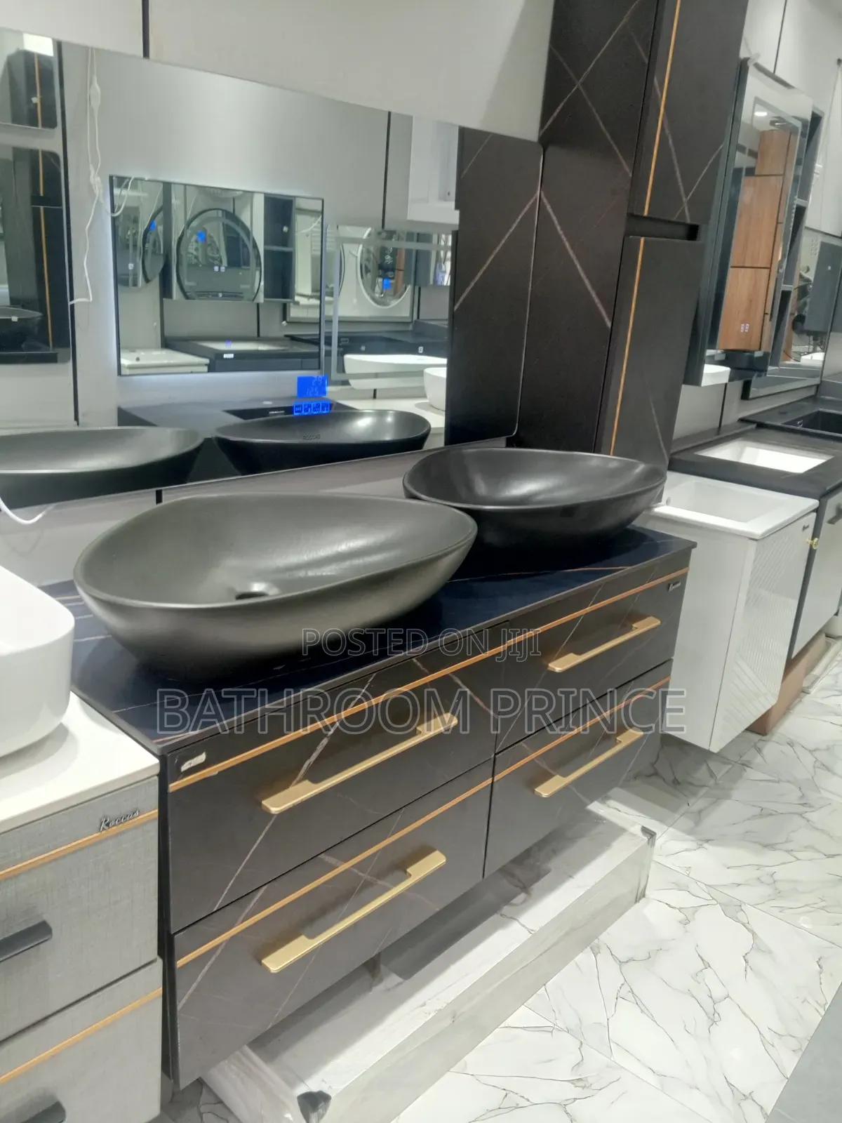 Double Bowl Carbinet Black Basin With LED Mirror