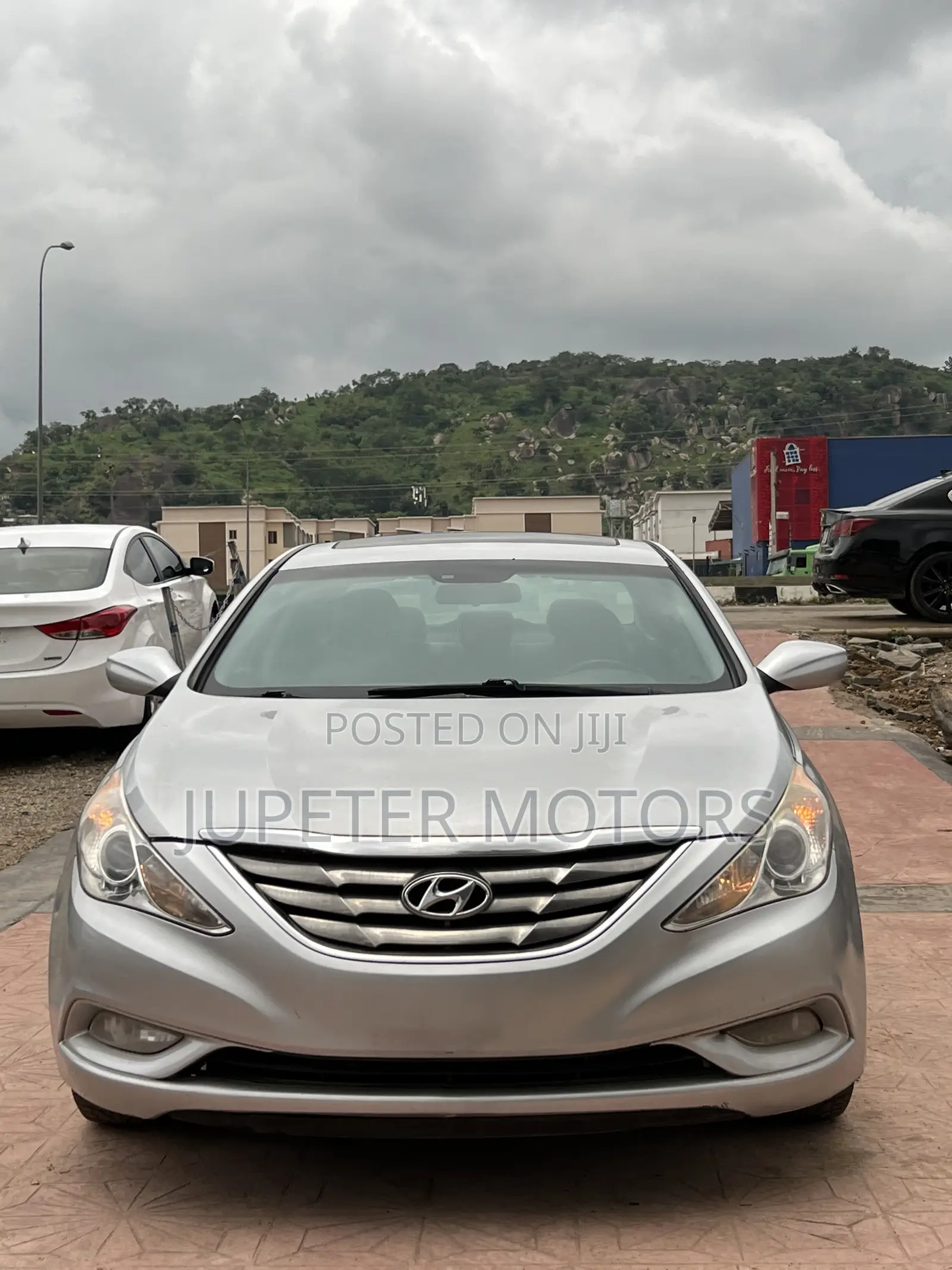 Hyundai Sonata SE Sedan FWD (2.4L 4cyl 6A) 2013 Silver