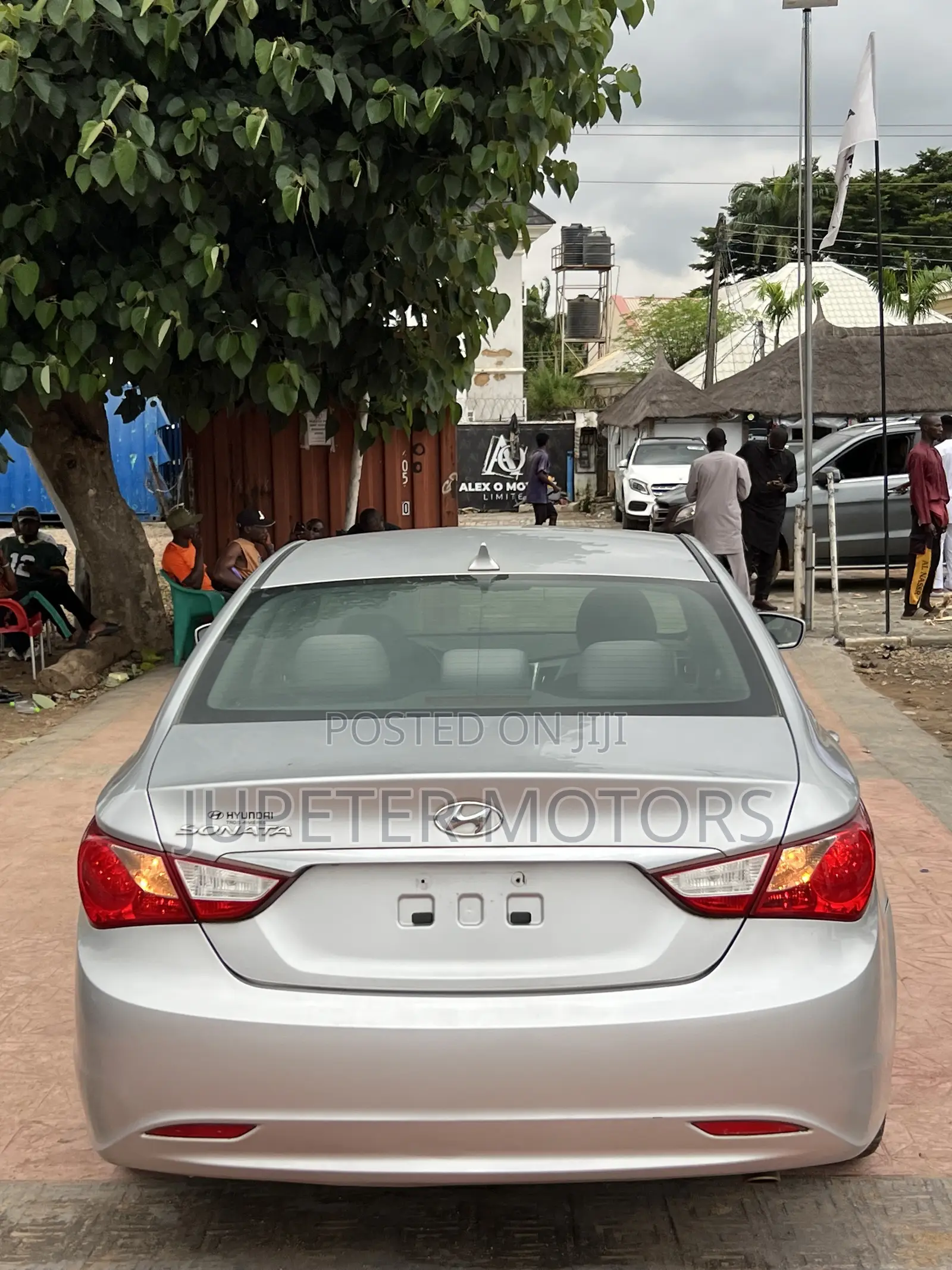 Hyundai Sonata SE Sedan FWD (2.4L 4cyl 6A) 2013 Silver