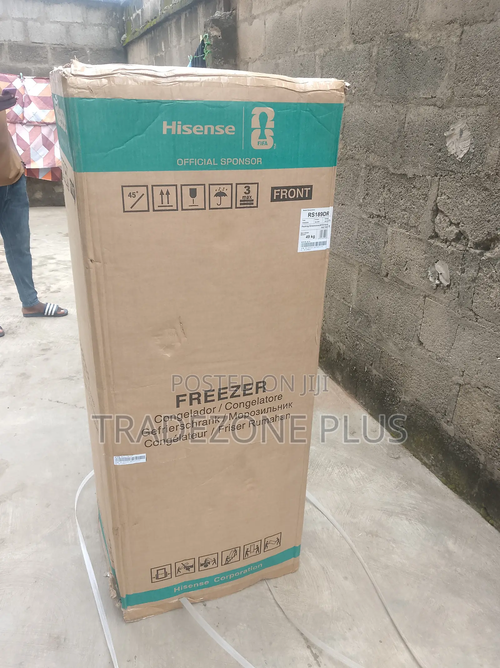Hisense 190L Standing Freezer RS189DR – Spacious & Reliable