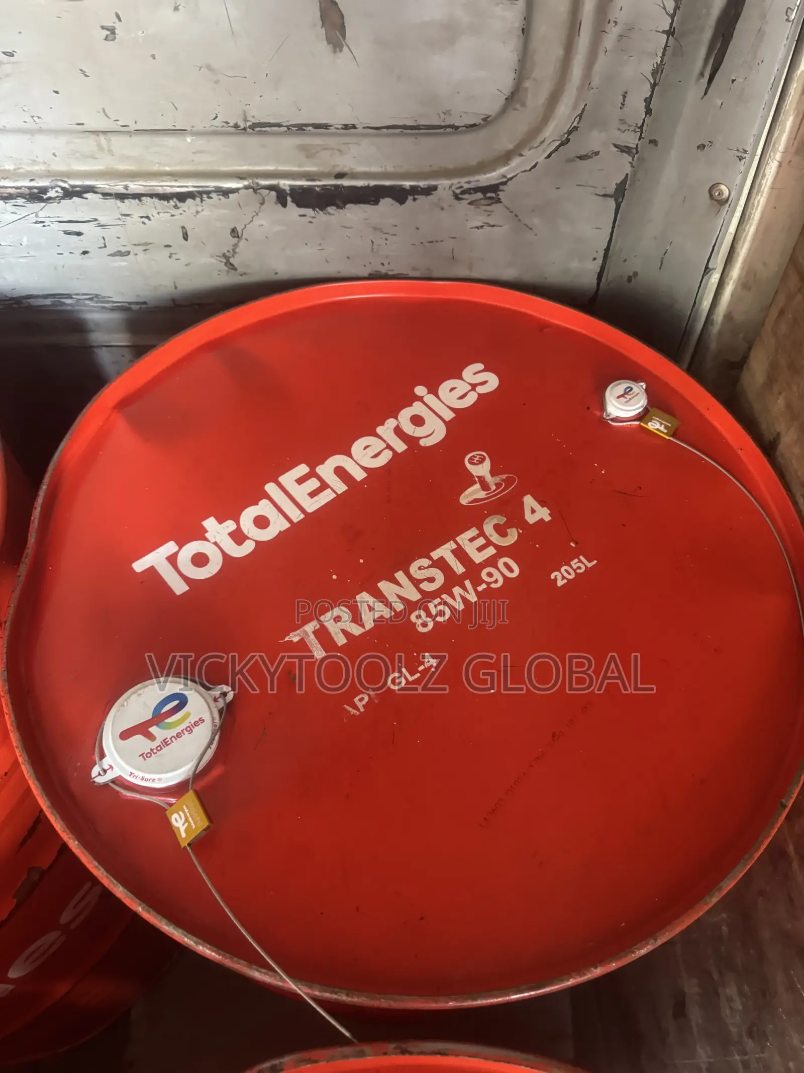 205Liter Drum of Totalenergies Transtec 4 85w-90 Transmission Oil