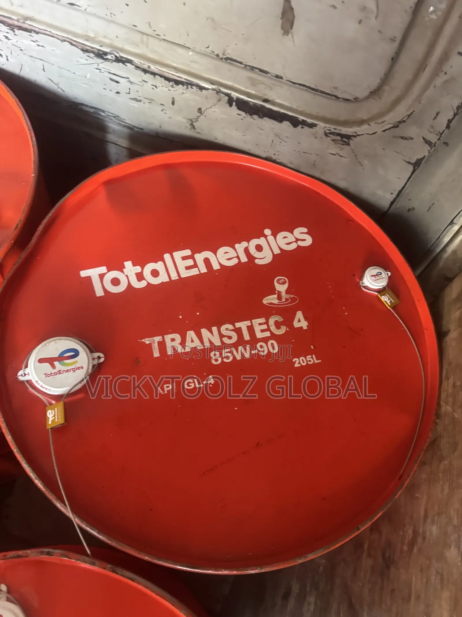 205Liter Drum of Totalenergies Transtec 4 85w-90 Transmission Oil