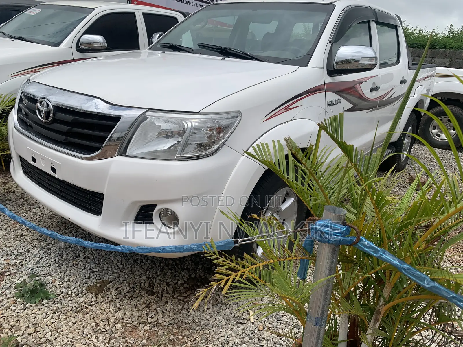 Toyota Hilux 2014 White