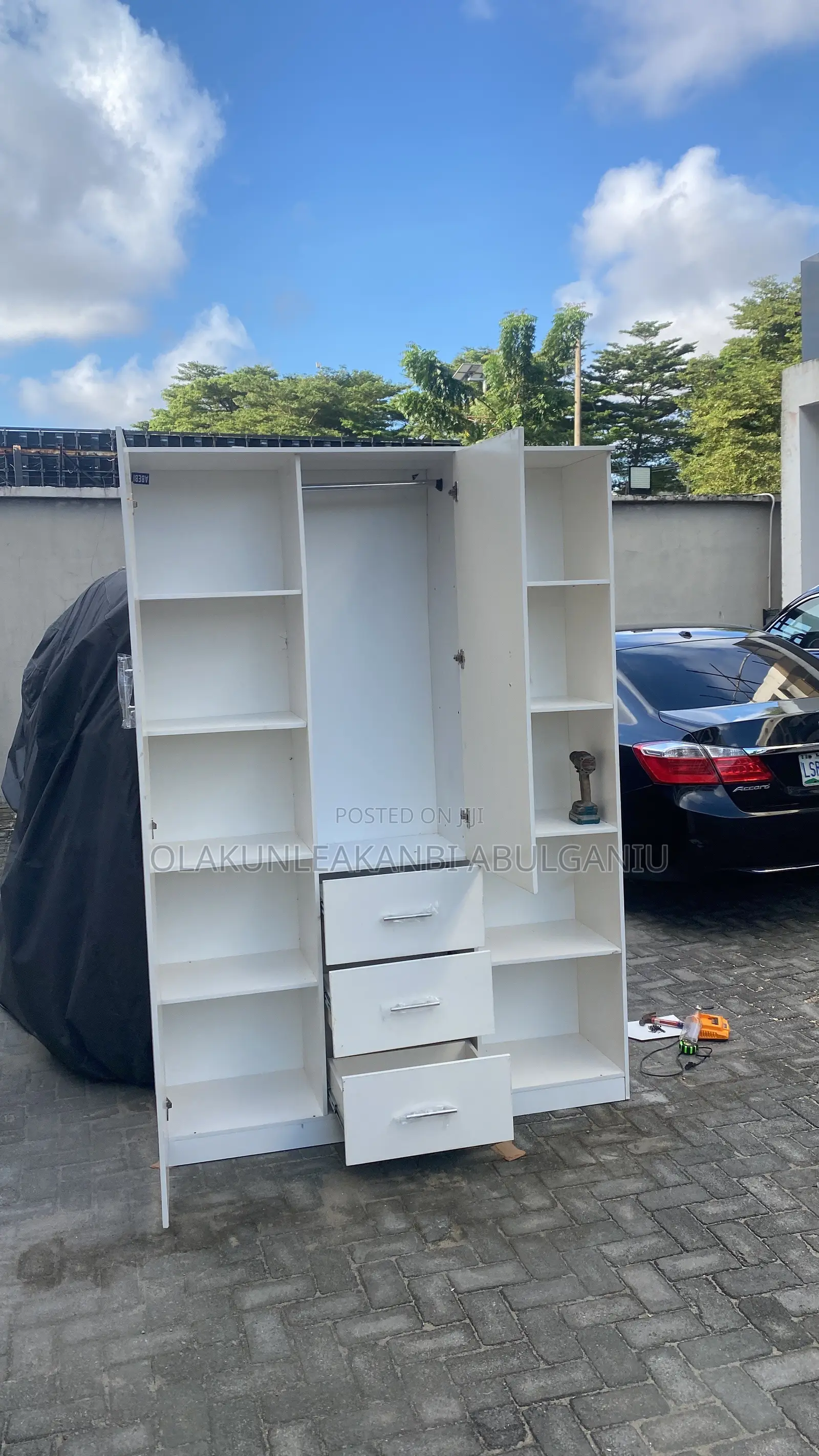 5ft by 6ft Wardrope