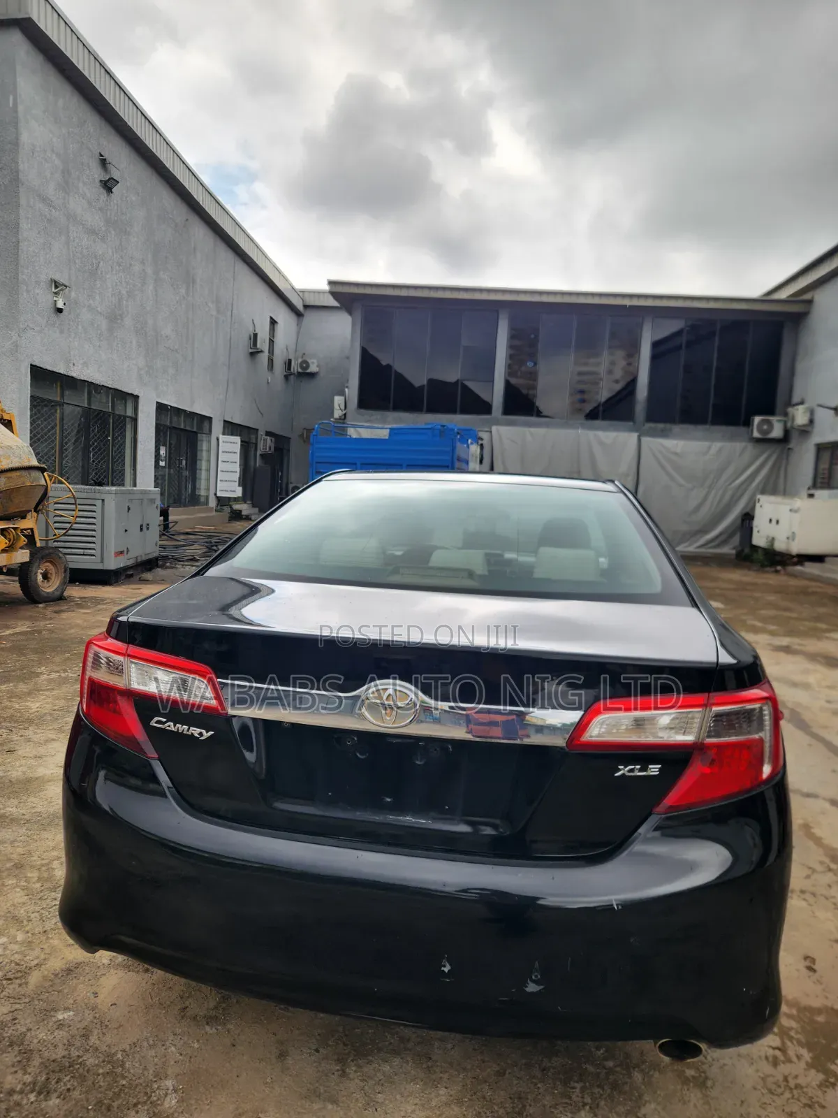 Toyota Camry XLE 4dr Sedan (2.5L 4cyl 6A) 2012 Black