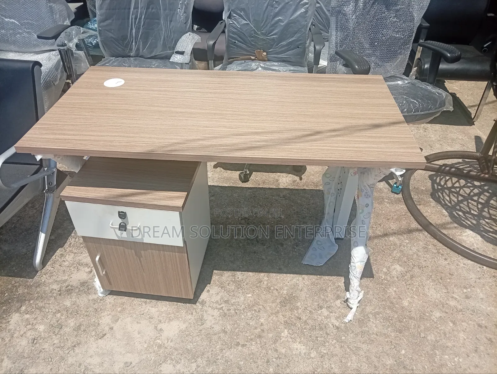 1.2 Meter Office Table With Metal Leg and Storage Box