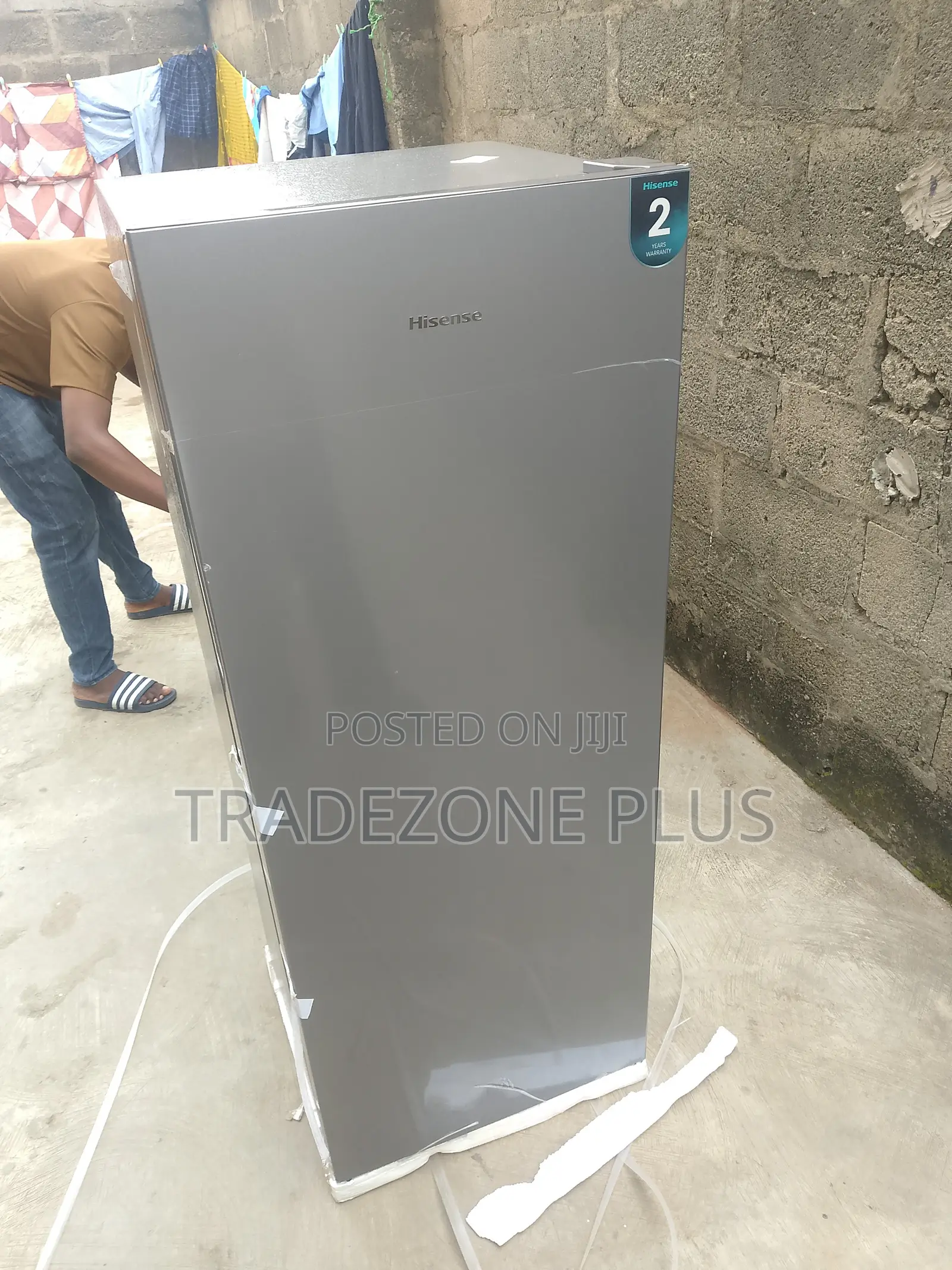 190 Litres Hisense Standing Freezer – RS189DR Model
