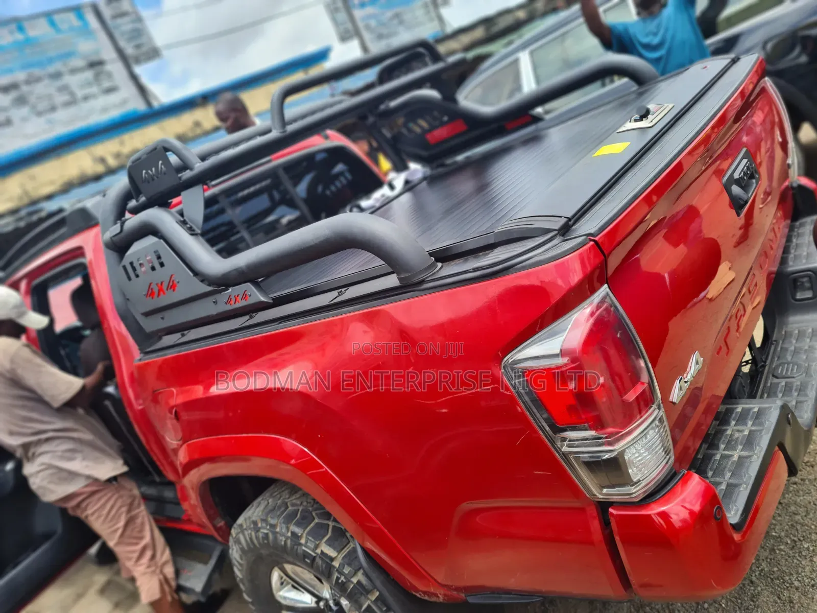 Manual Rolling Boot Cover With Off-Road 4x4 Bar for Tacoma ":$#