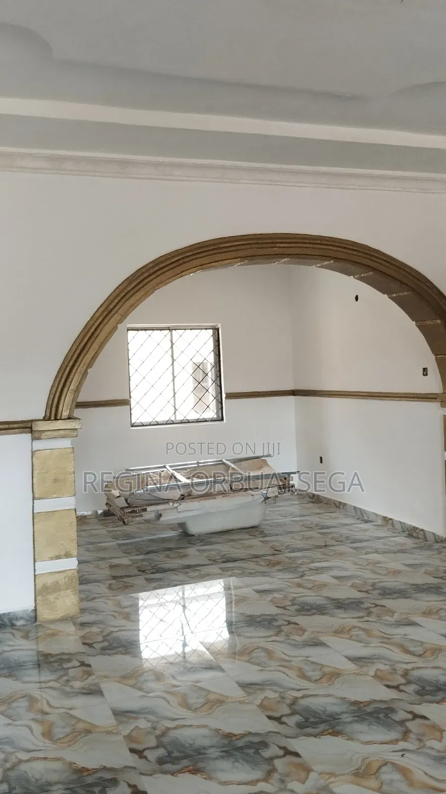 7bdrm Bungalow in Jos for rent