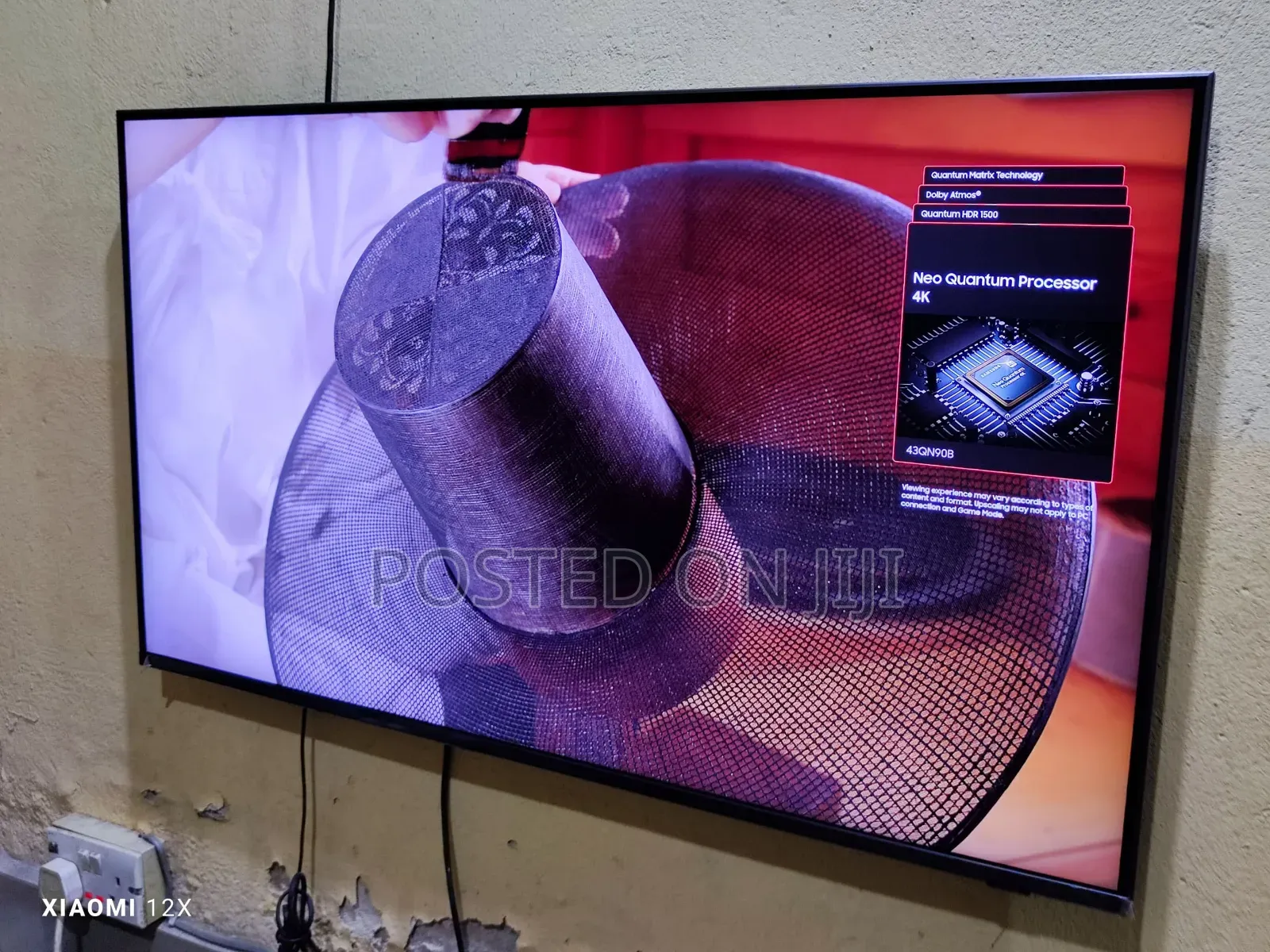 43" Samsung Neo Qled 4k Qn90b Bezel-Less Screen Gaming Smart TV 2022
