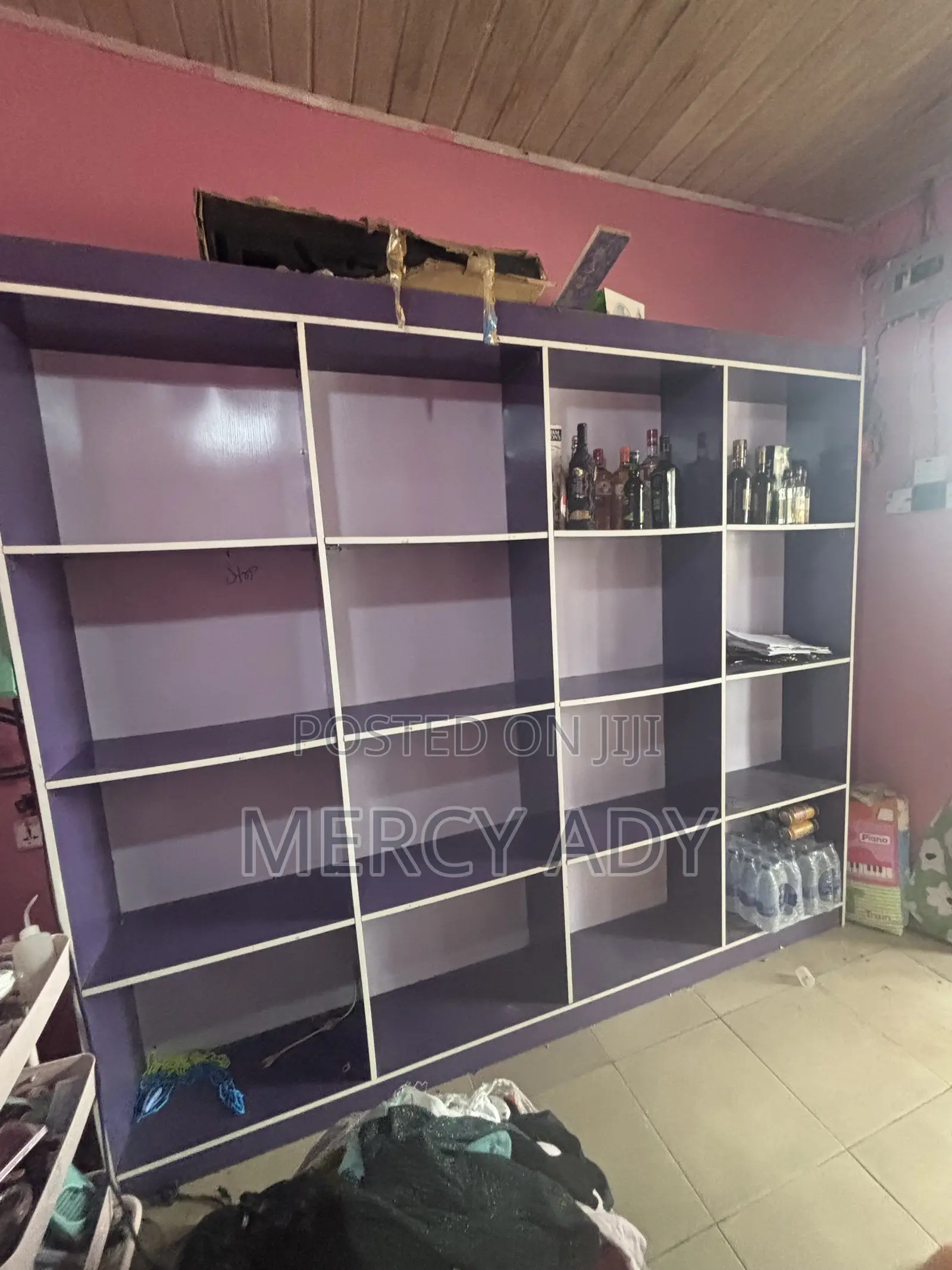 Shelf for Indoor and Outdoor Use