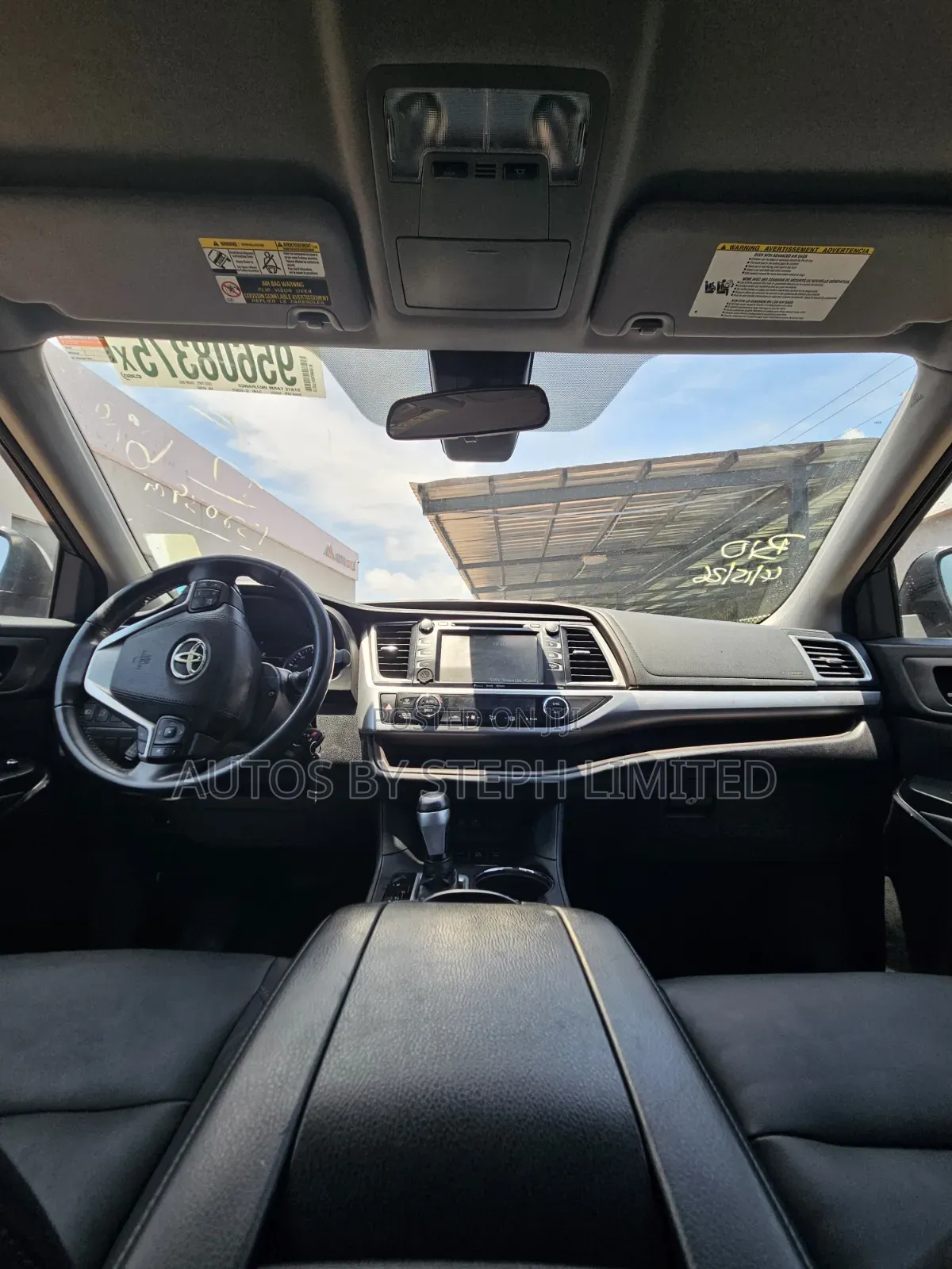Toyota Highlander LE 4x4 V6 (3.5L 6cyl 8A) 2017 Black