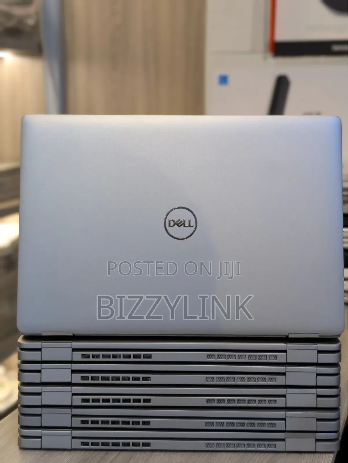 Laptop Dell Latitude 5320 16GB Intel Core i7 SSD 512GB