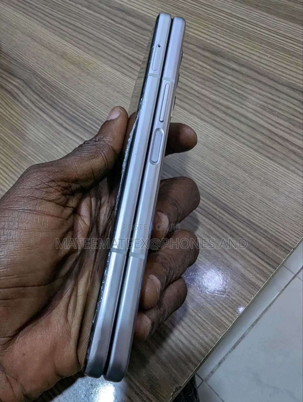 Samsung Galaxy Z Fold 3 256 GB Gold