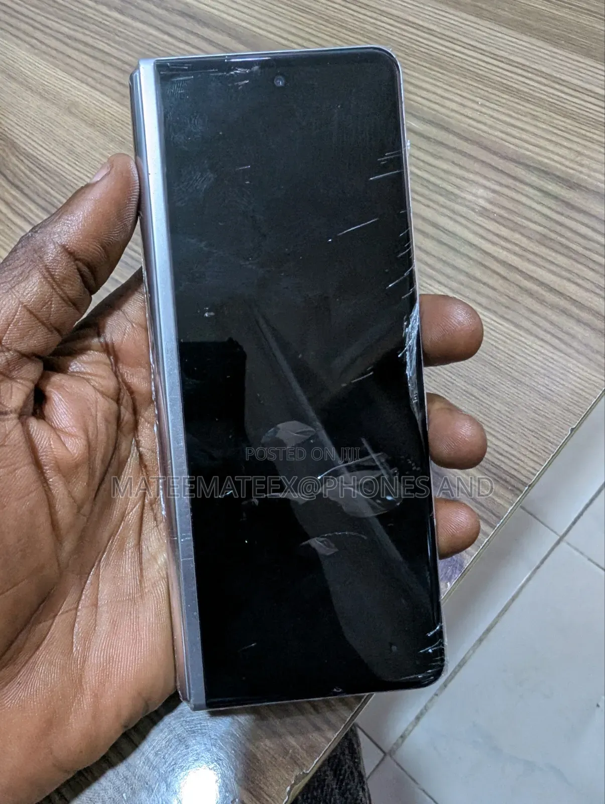 Samsung Galaxy Z Fold 3 256 GB Gold