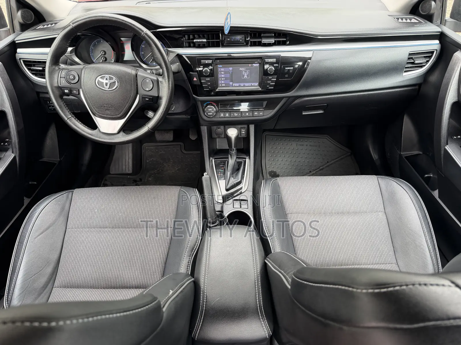 Toyota Corolla S 4dr Sedan (1.8L 4cyl CVT) 2016 Red