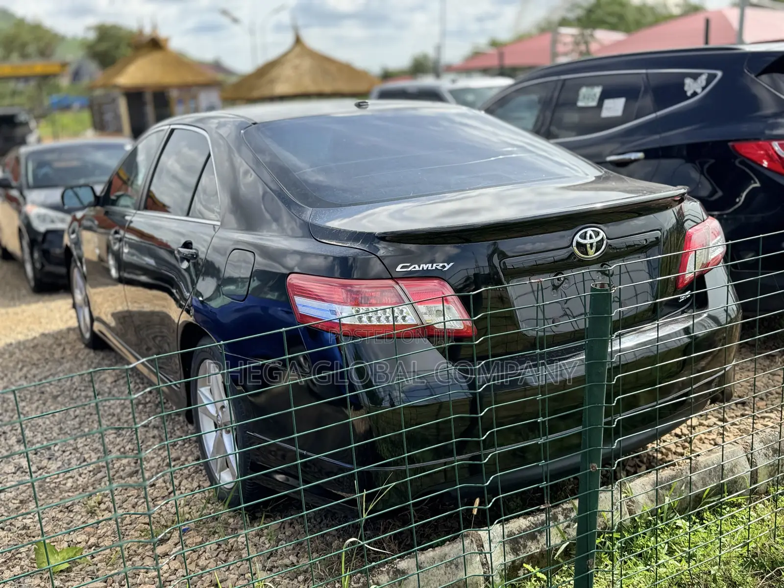 Toyota Camry SE 4dr Sedan (2.5L 4cyl 6A) 2011 Black