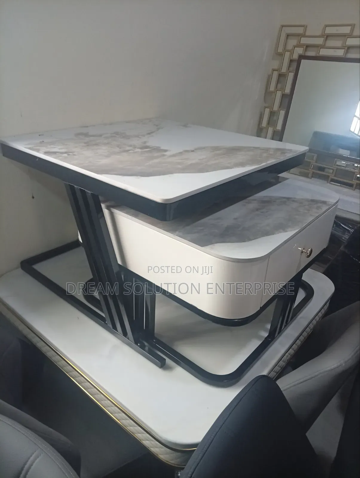 Quality Imported 2 in 1 Center Table With Drawer