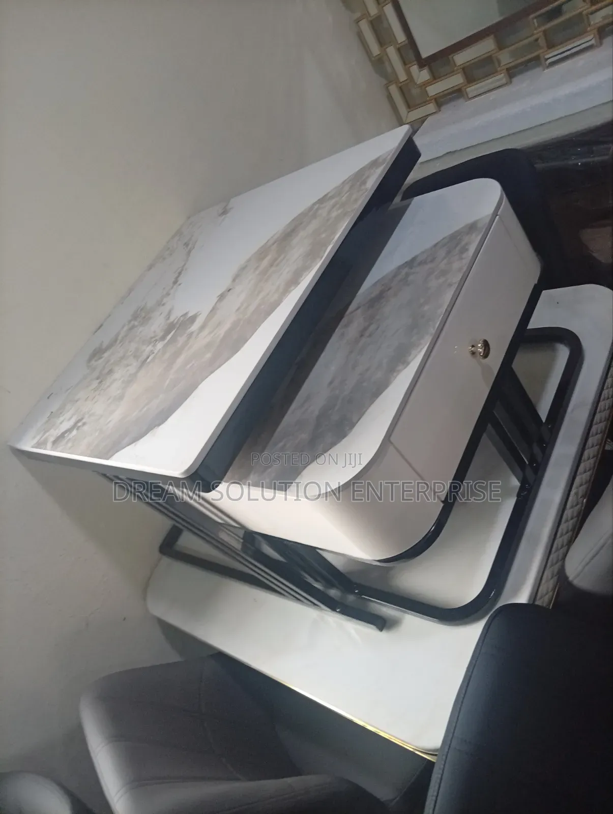 Quality Imported 2 in 1 Center Table With Drawer