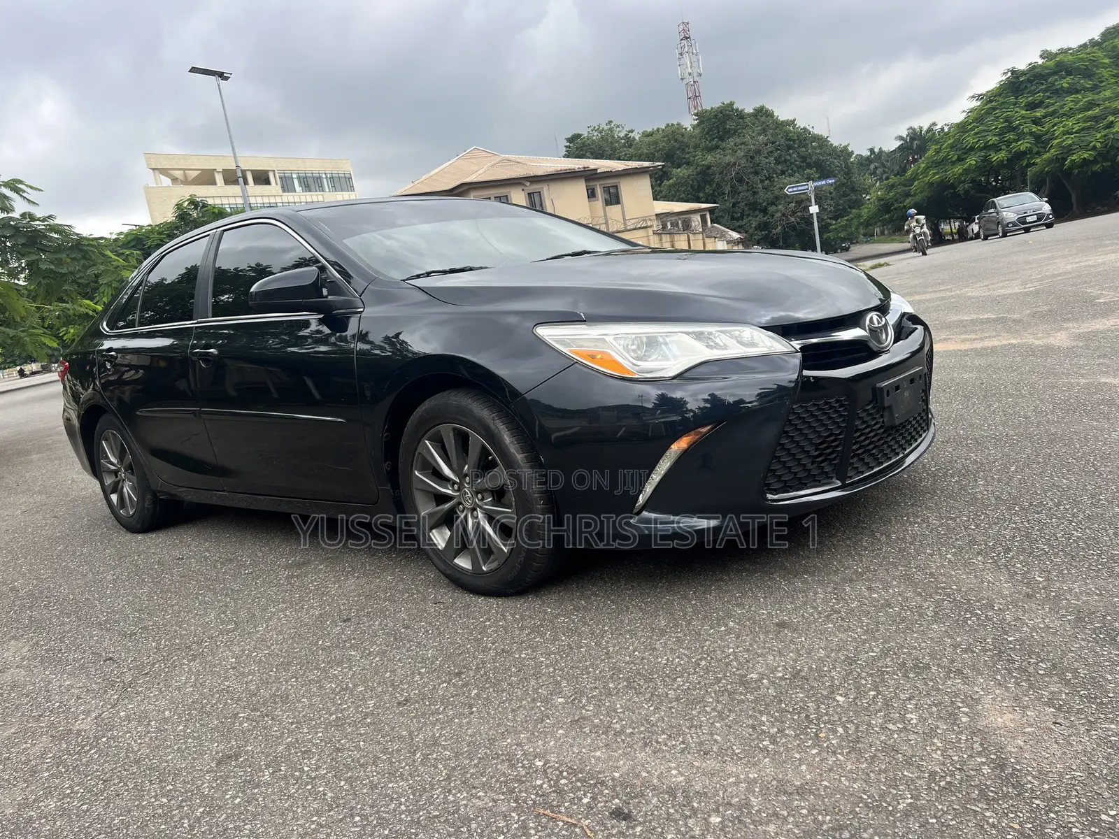 Toyota Camry XLE V6 4dr Sedan (3.6L 6cyl 6A) 2016 Blue