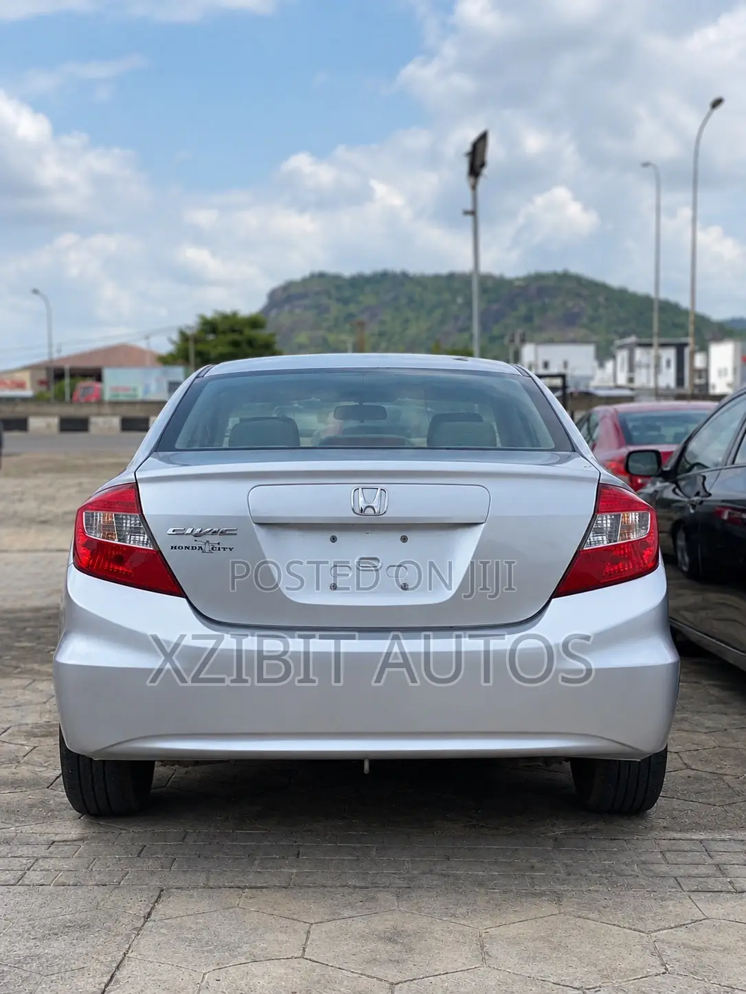 Honda Civic LX Sedan Automatic 2012 Silver