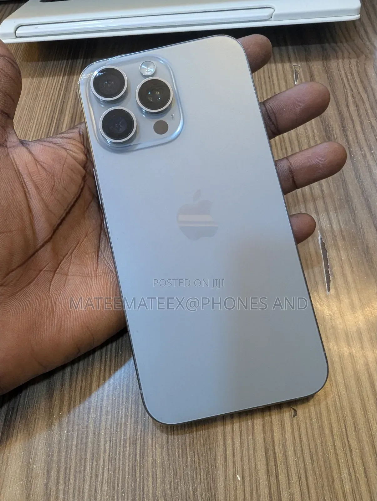 Apple iPhone 15 Pro Max 256 GB Gray