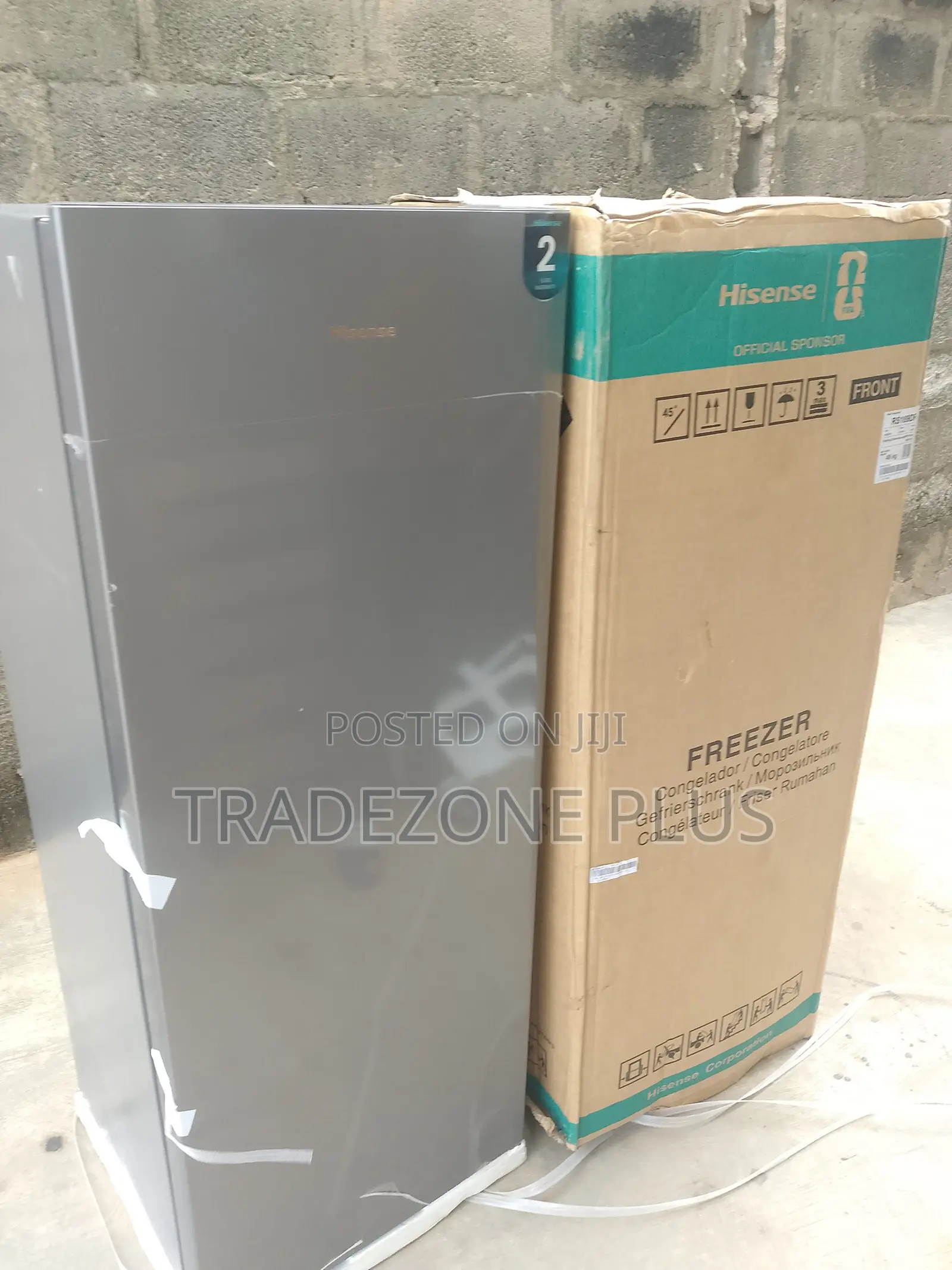 Hisense 190L Standing Freezer – Store More Easily