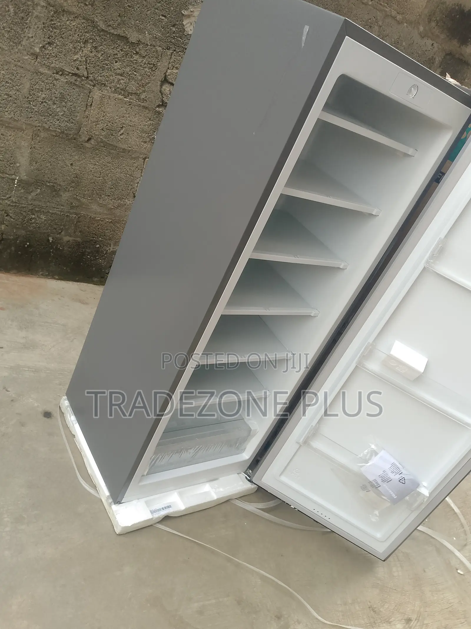 190L Hisense Standing Freezer – Modern Freezing Appliance