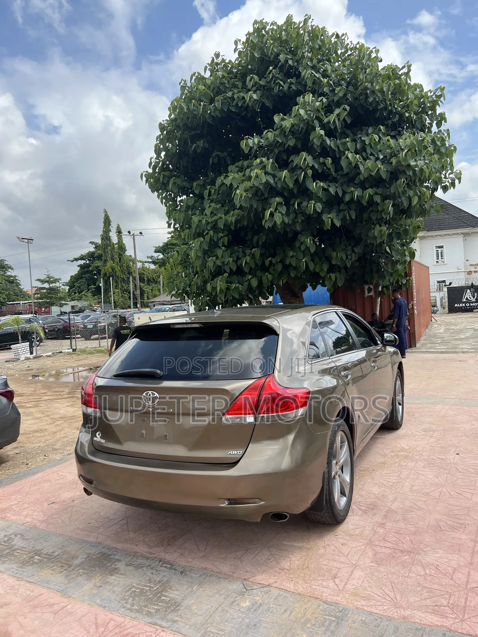 Toyota Venza AWD 2012 Brown