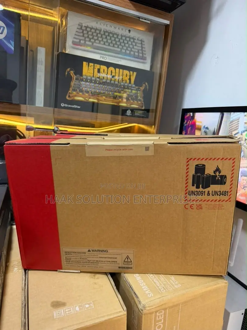 New Laptop Lenovo ThinkPad P1 Gen4 32GB Intel Core Ultra 7 SSD 1T