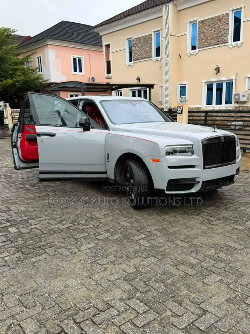 Rolls-Royce Cullinan 2023 White
