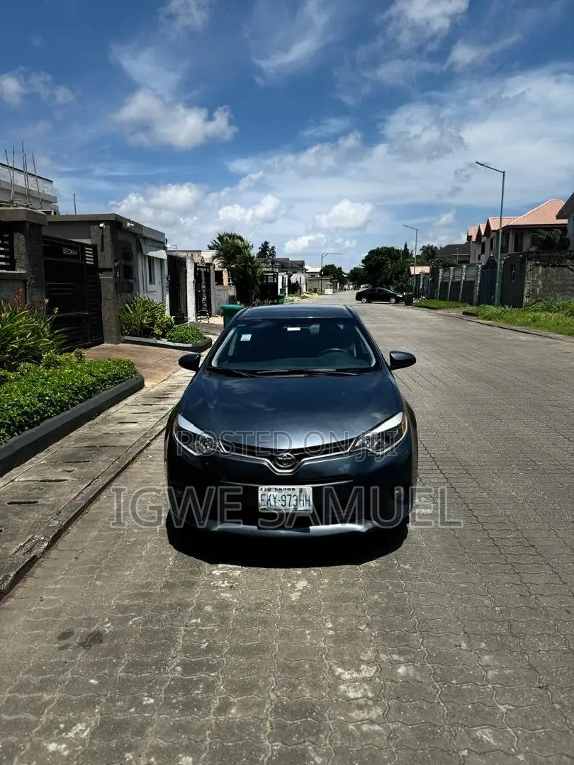 Toyota Corolla LE Eco 4dr Sedan (1.8L 4cyl CVT) 2015 Gray